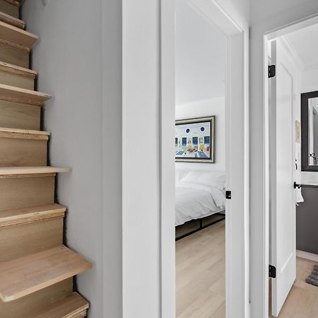 Modern Kitsilano 2 Bedroom Home With A Hot Tub Vancouver Exterior photo